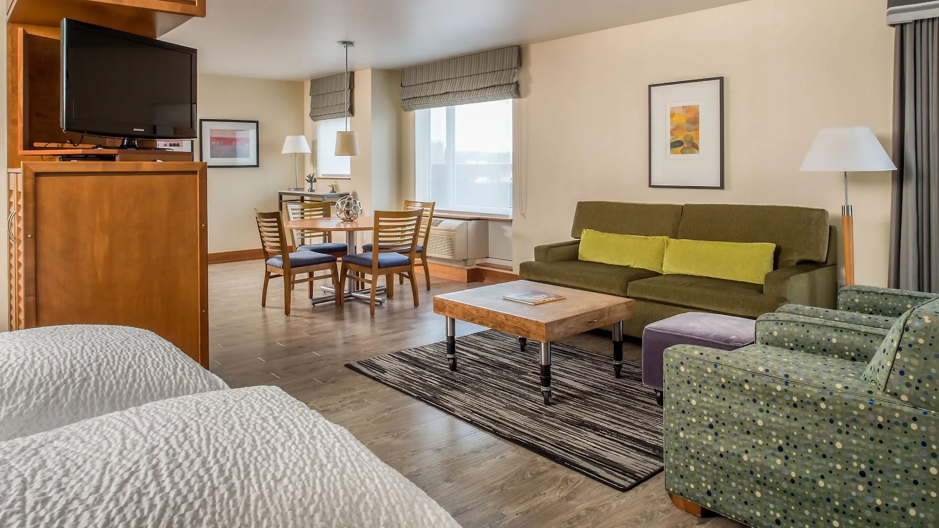 Staypineapple, Watertown Hotel, University District Seattle Hotel